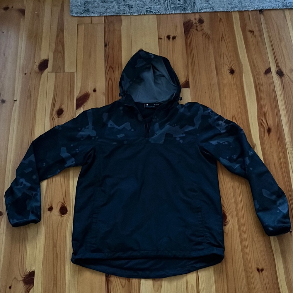 Under Armour Wind Breaker